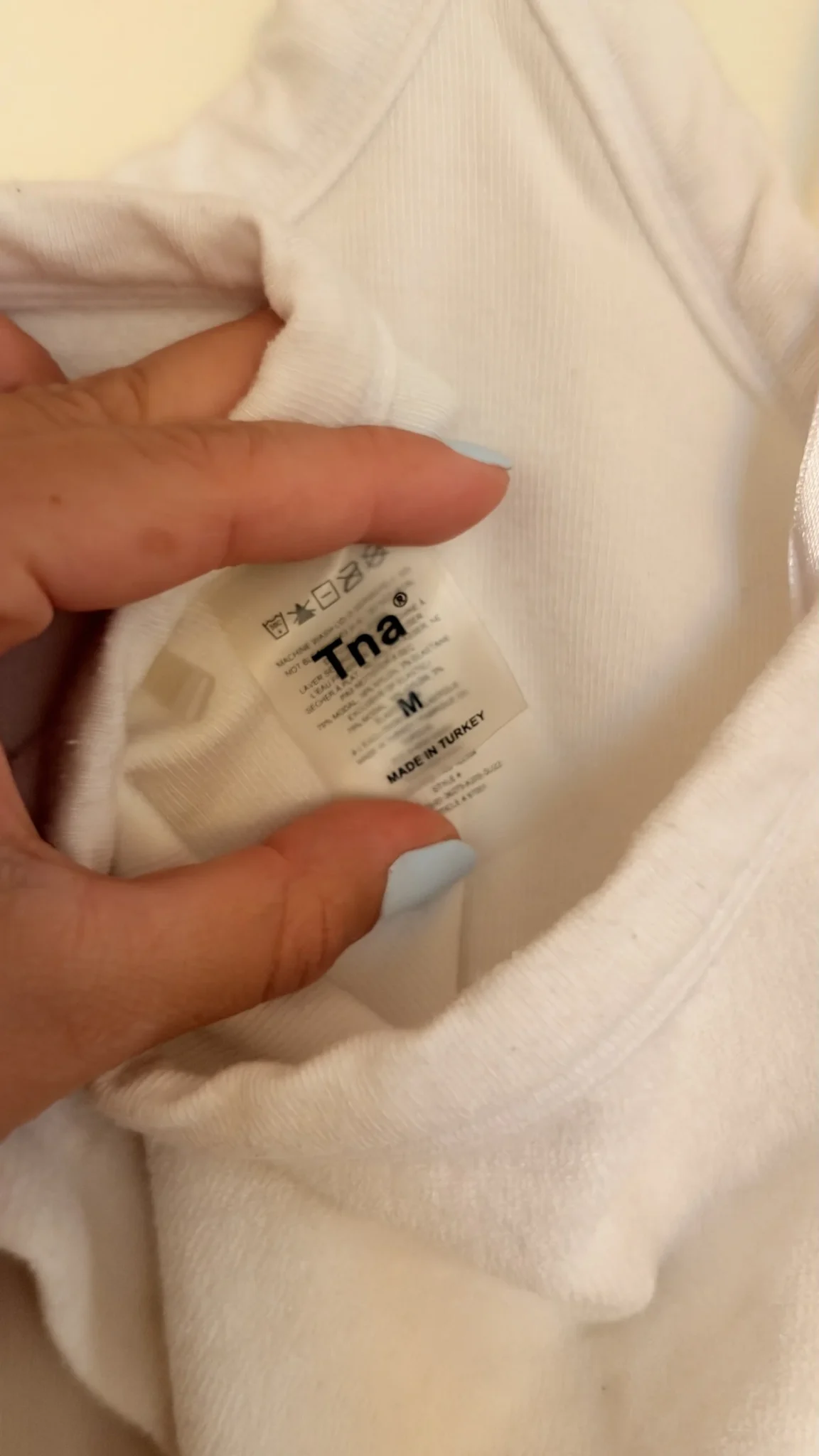 Image for Aritzia Tna crop top