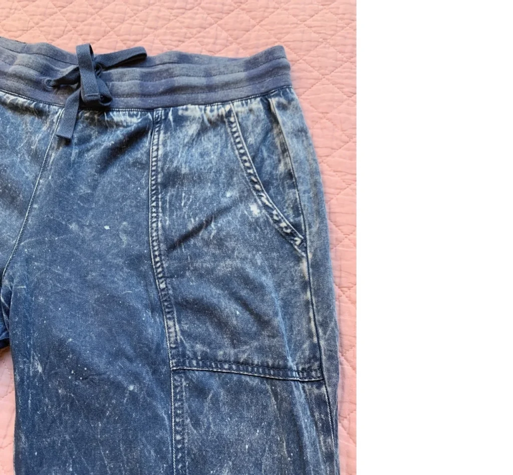 Image for RVCA – Roundhouse joggers in acid-washed slate blue with a denim-effect finish and drawstring – M