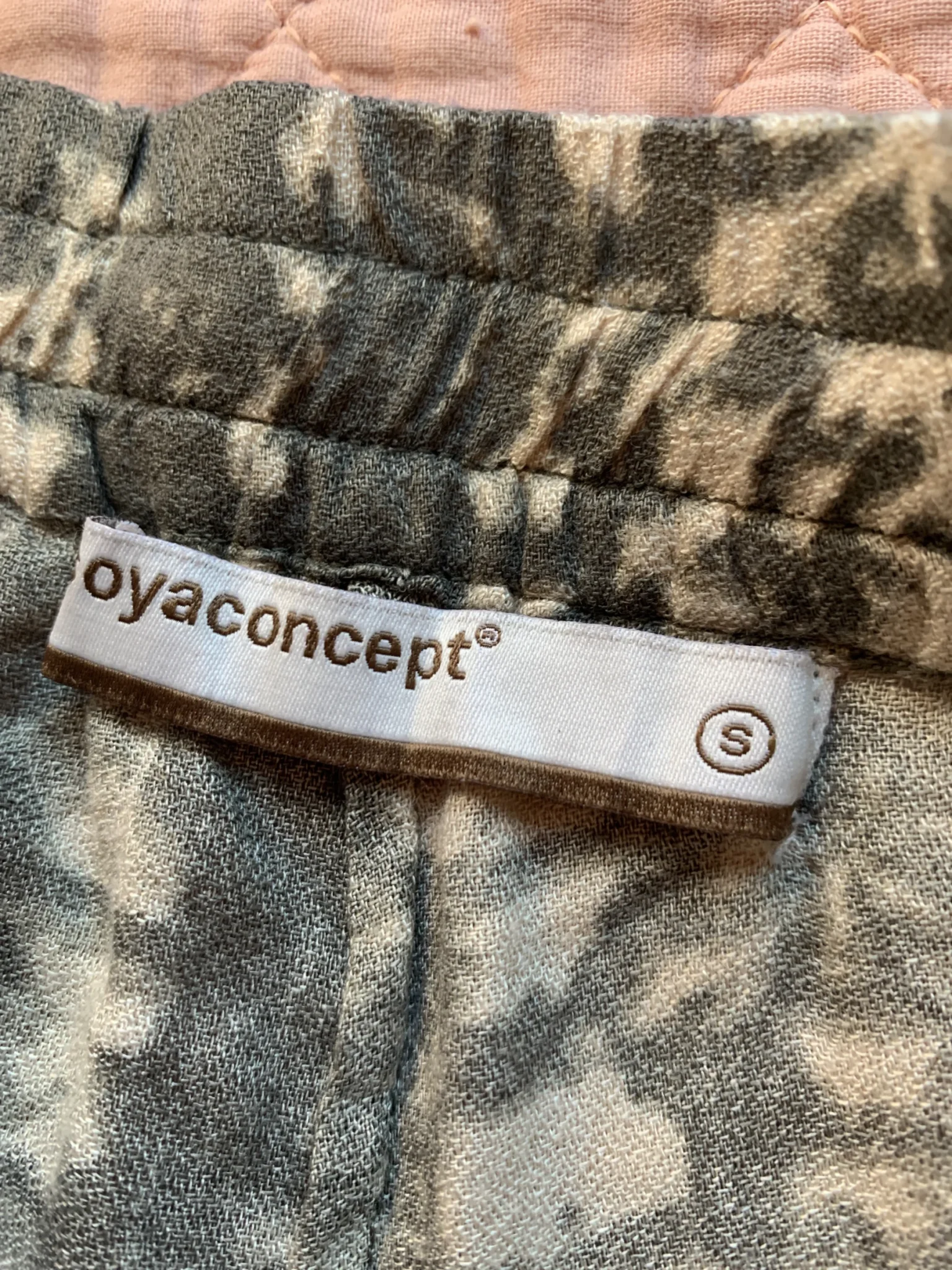 Image for SOYACONCEPT – Flowing trousers with an abstract tie-dye pattern, elasticated waist – Spring/Summer