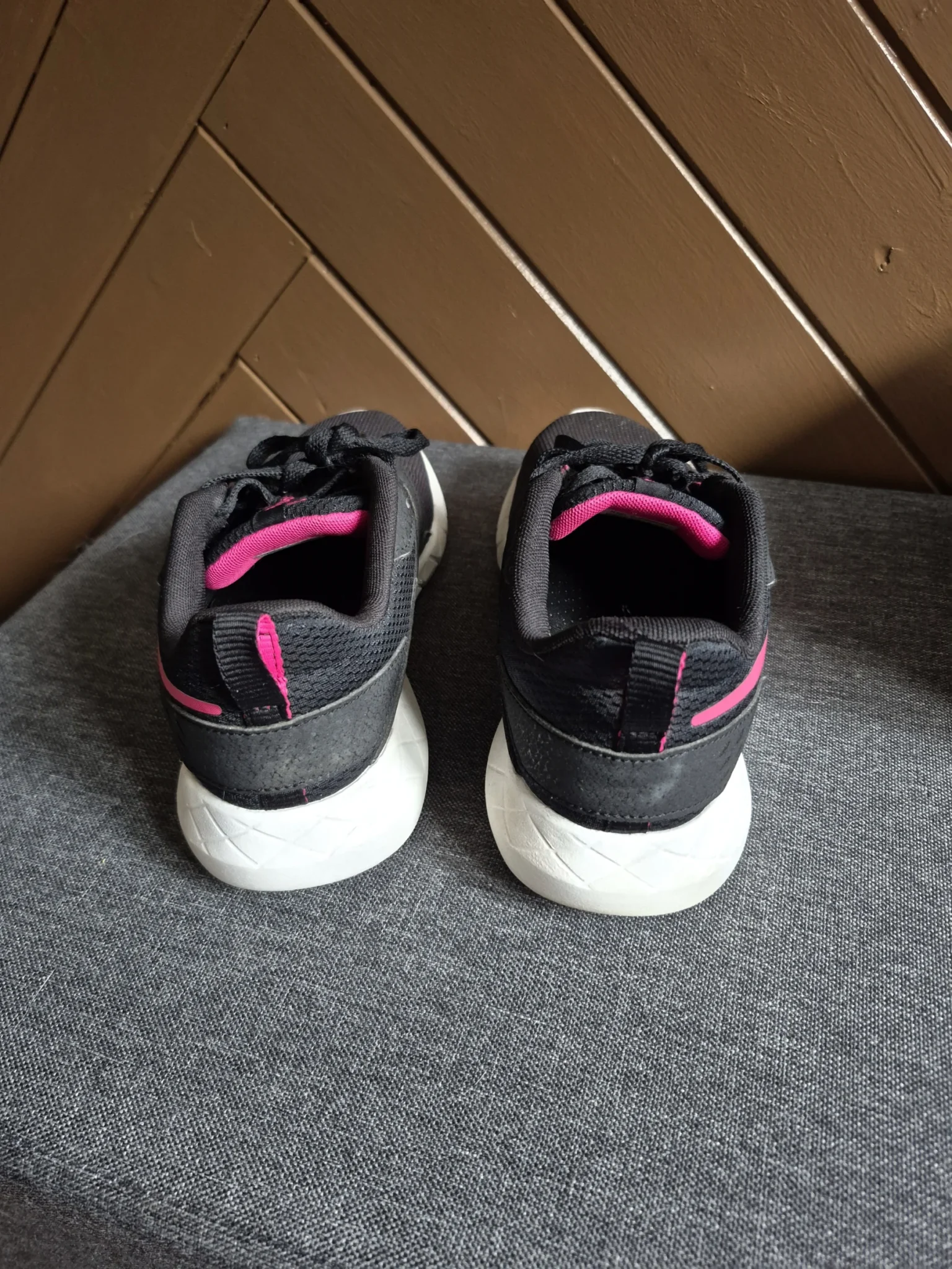 Image for Reebok espadrilles, size 6.5