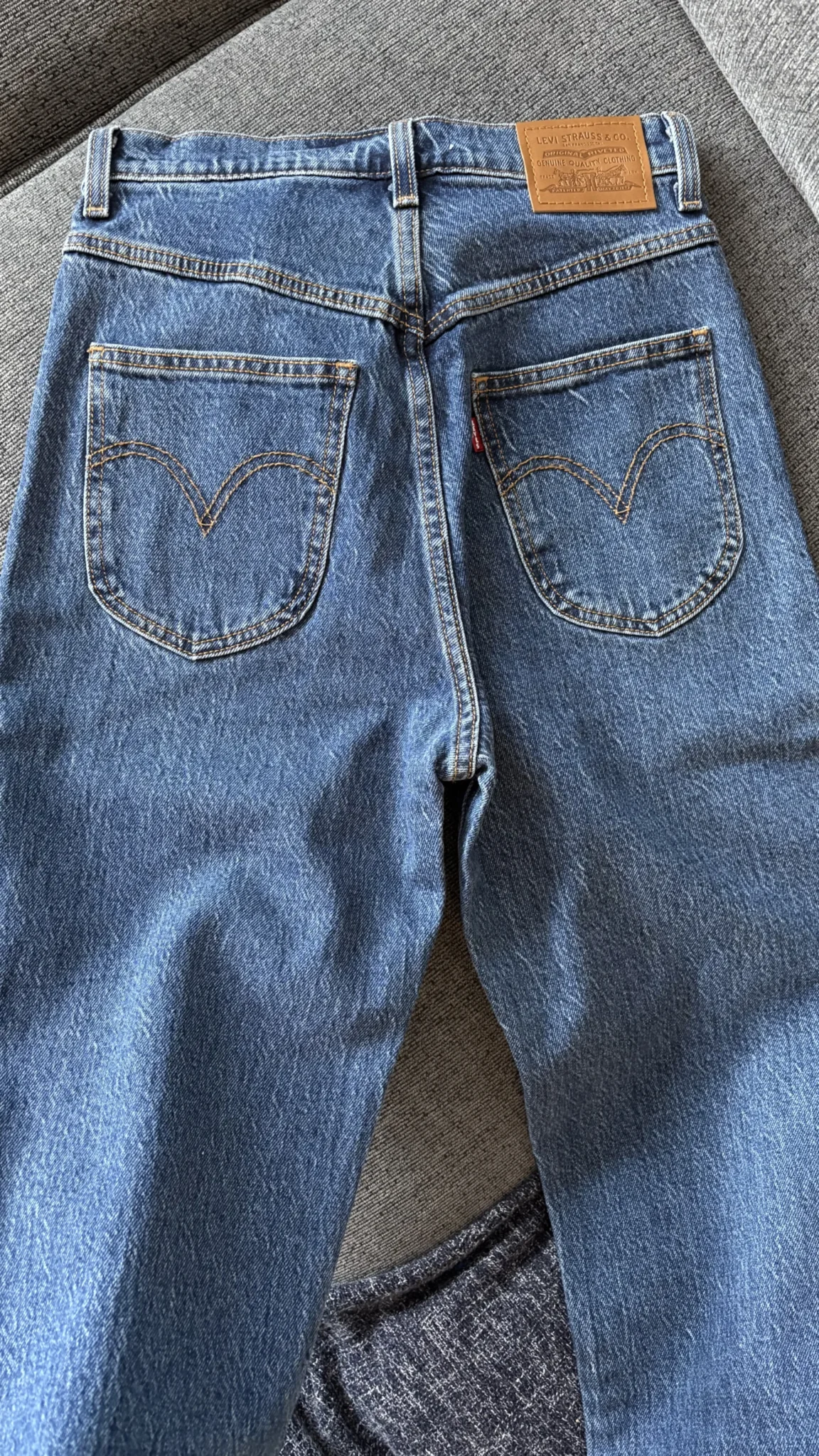 Image for Levis Ribcage Western Yoke Women’s Jeans