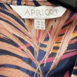 Thumbnail for Cropped blouse