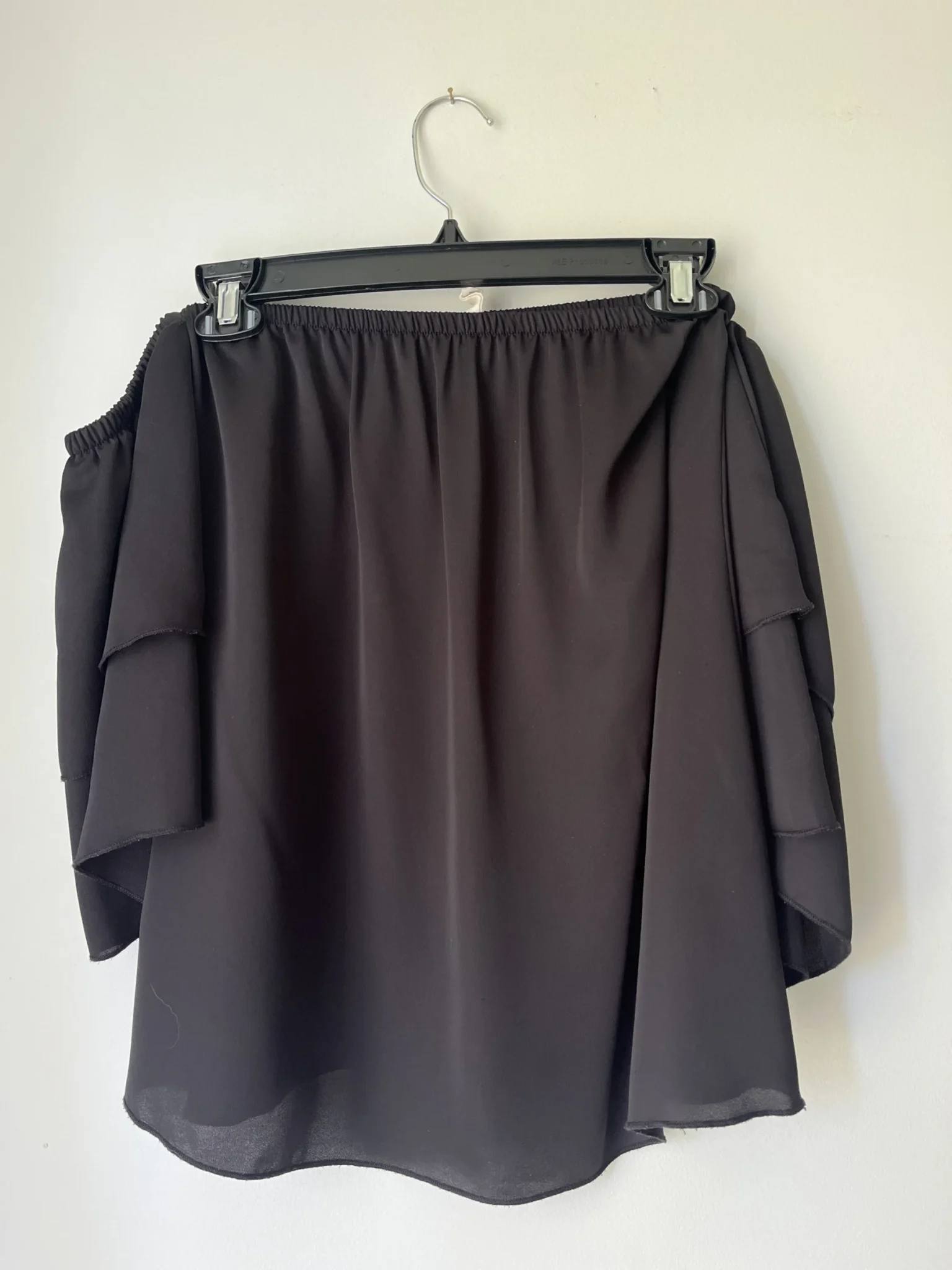 Image for Off-the-shoulder blouse