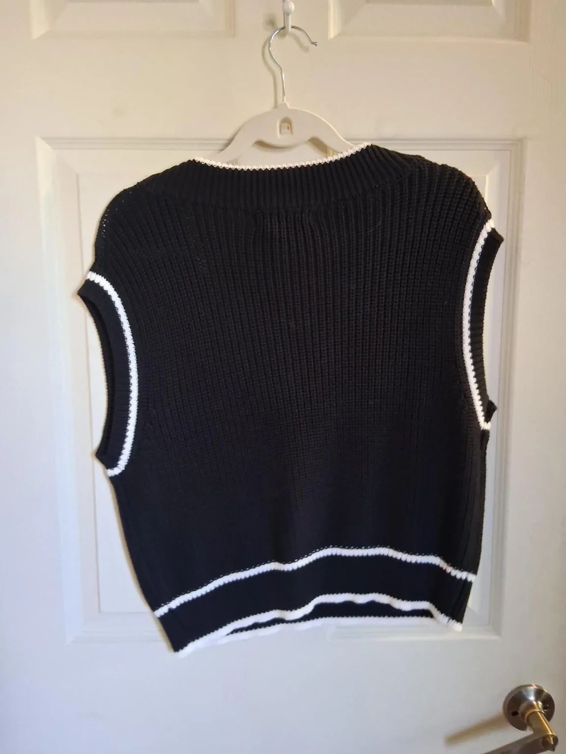 Image for New women’s V-neck vest top