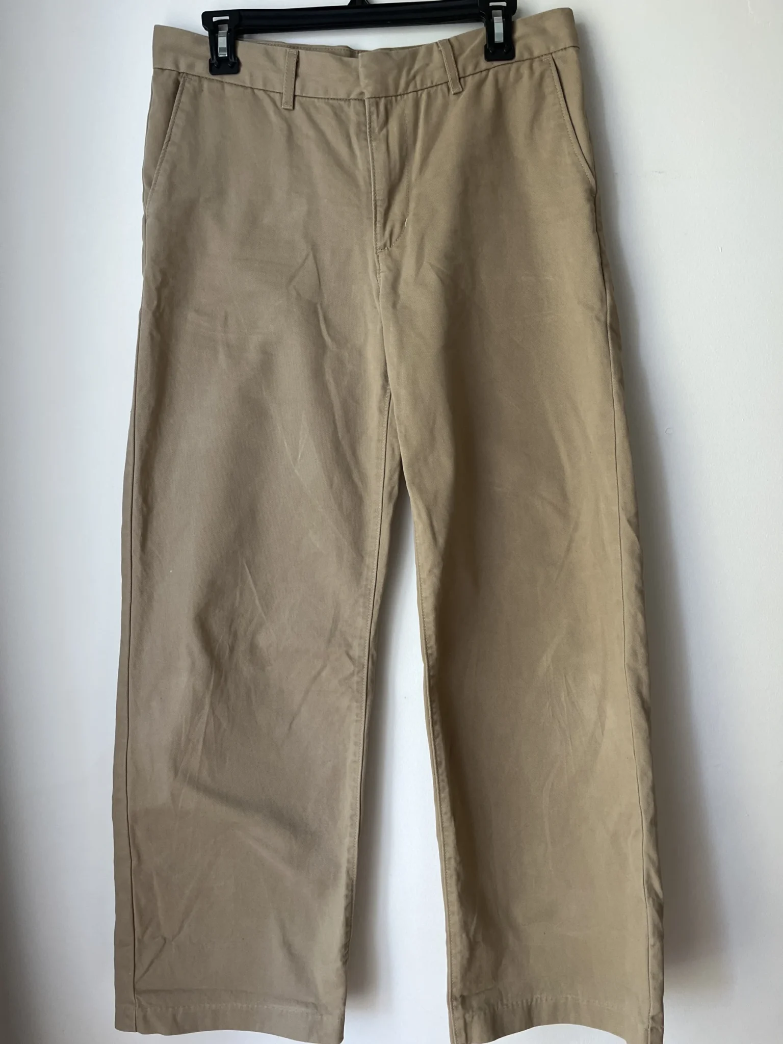 Featured image for Beige Levi’s chino-style trousers