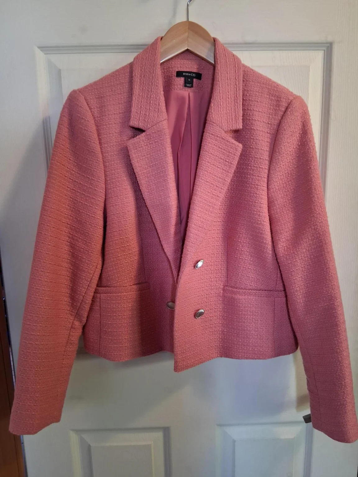 Featured image for Short Chanel-style jacket