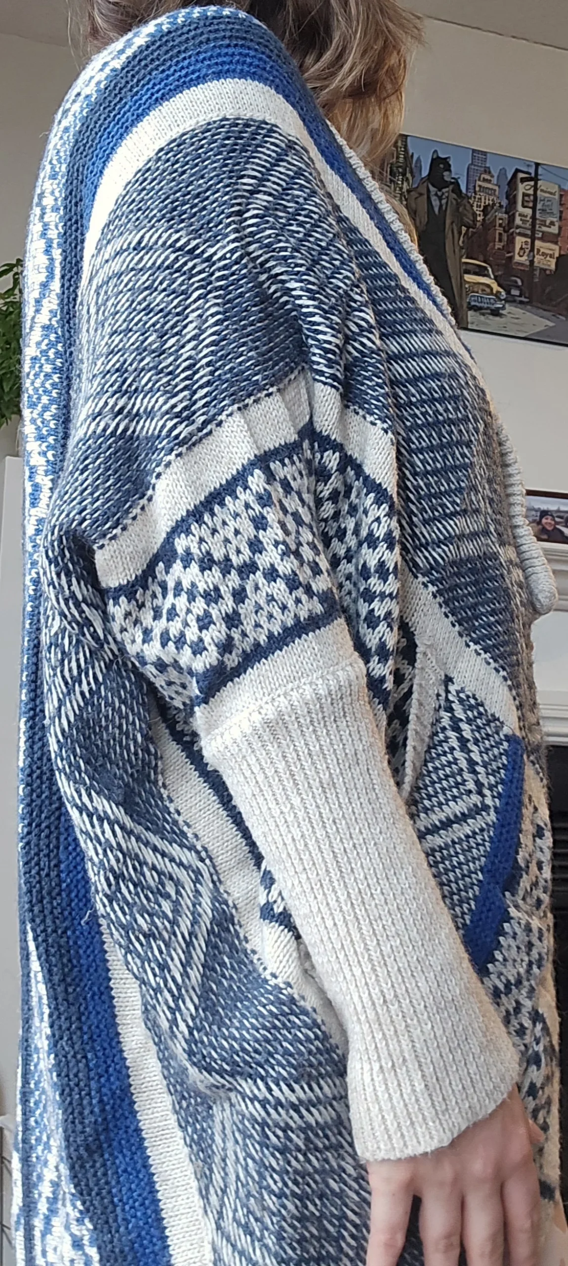 Blue and beige braided poncho Camaïeu seconde main