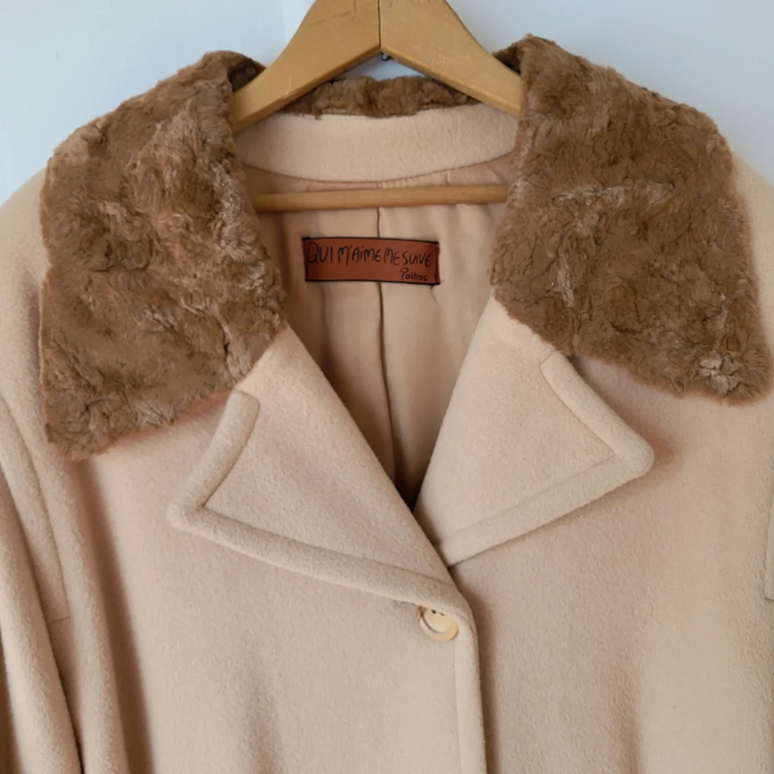 Image for Vintage Luxury Angora Cashmere Wool Camel Tan Coat‎