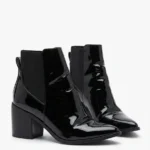 Featured thumbnail for ALDO – Bottines Chelsea noires en cuir verni à bout pointu – 7 US / 37,5 EUR
