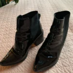 Thumbnail for ALDO – Bottines Chelsea noires en cuir verni à bout pointu – 7 US / 37,5 EUR