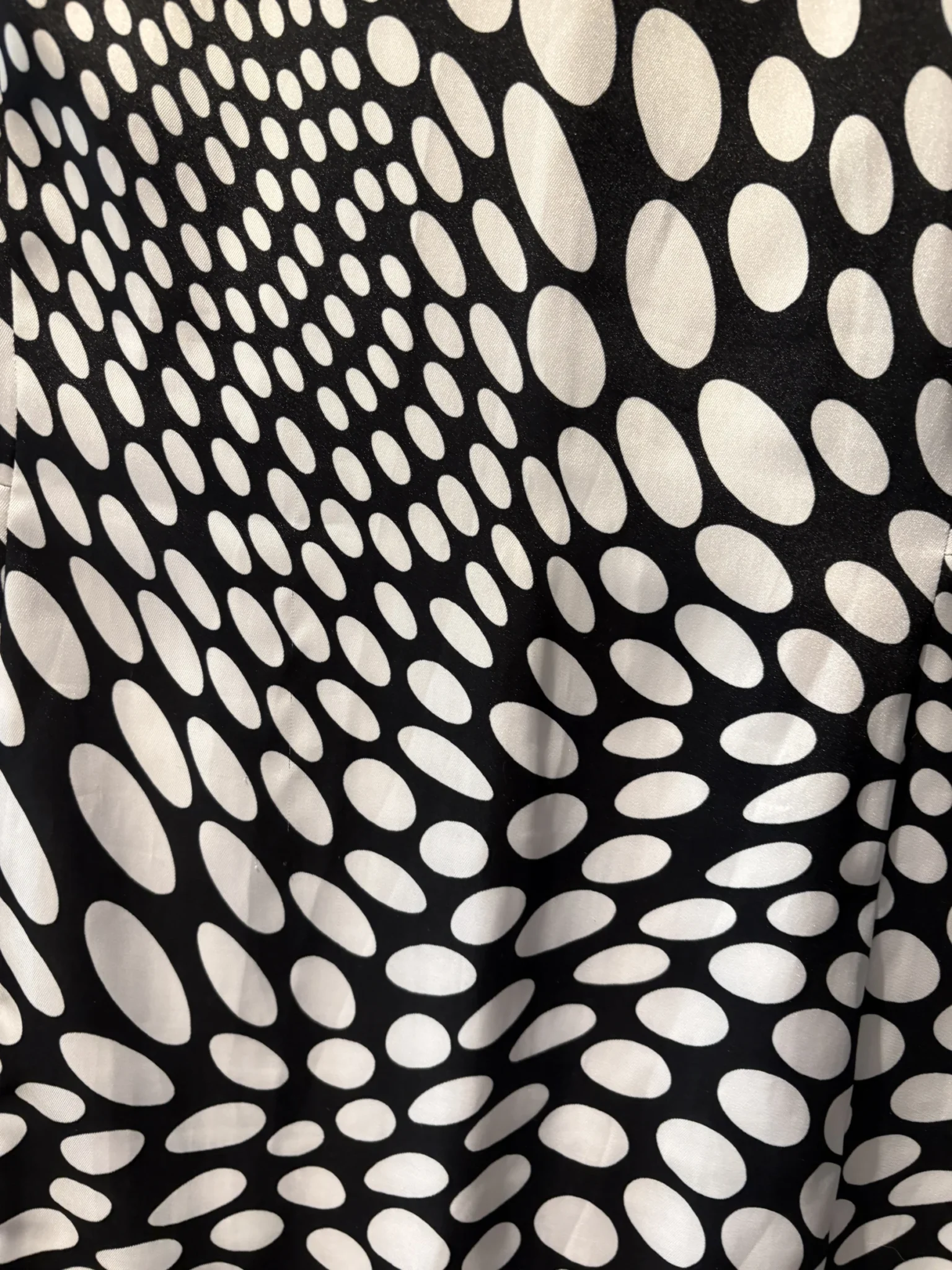 Image for Blacky Dress Berlin black & white graphic dress – Size 8