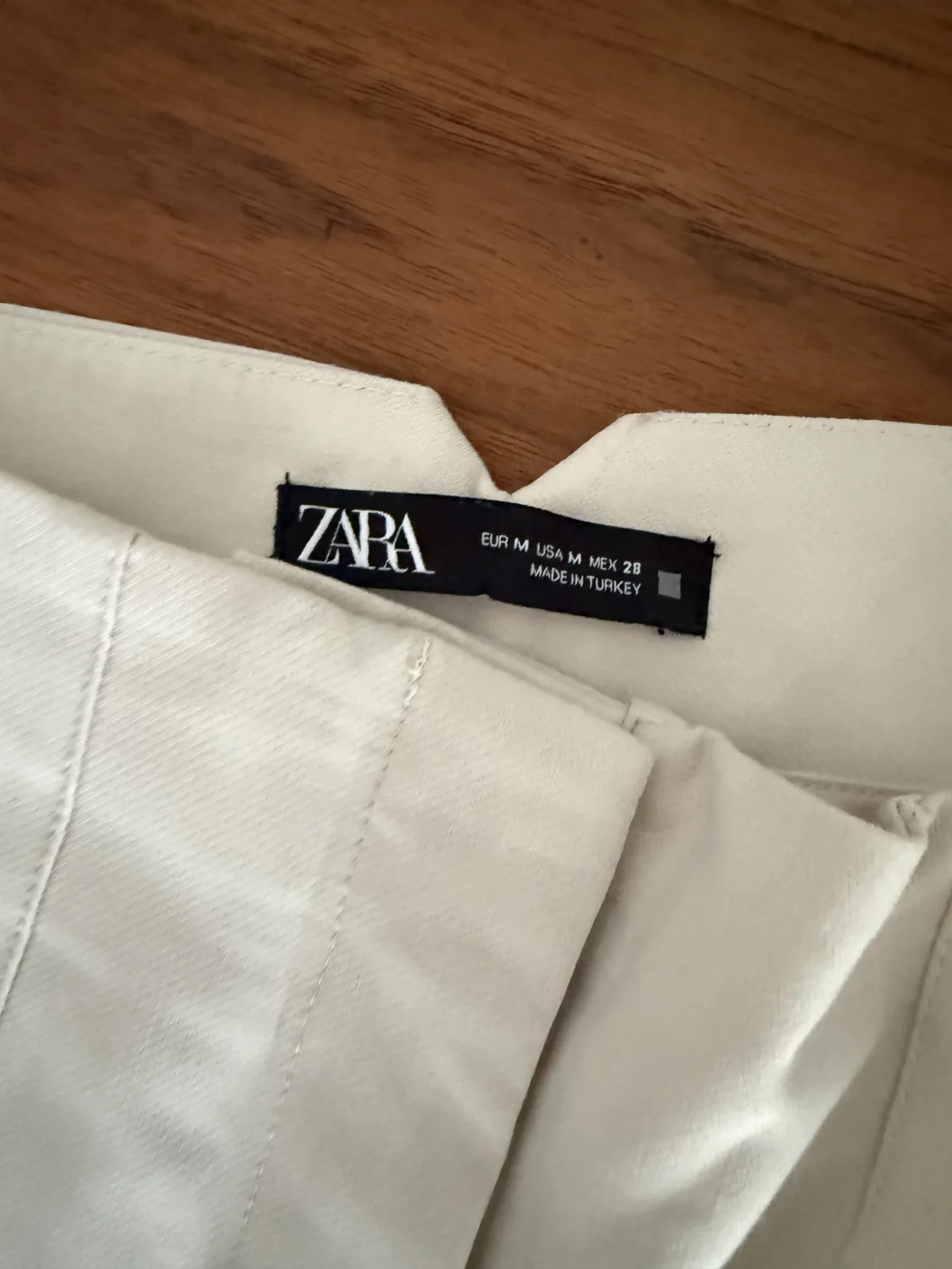 Image for Zara cream-coloured trousers
