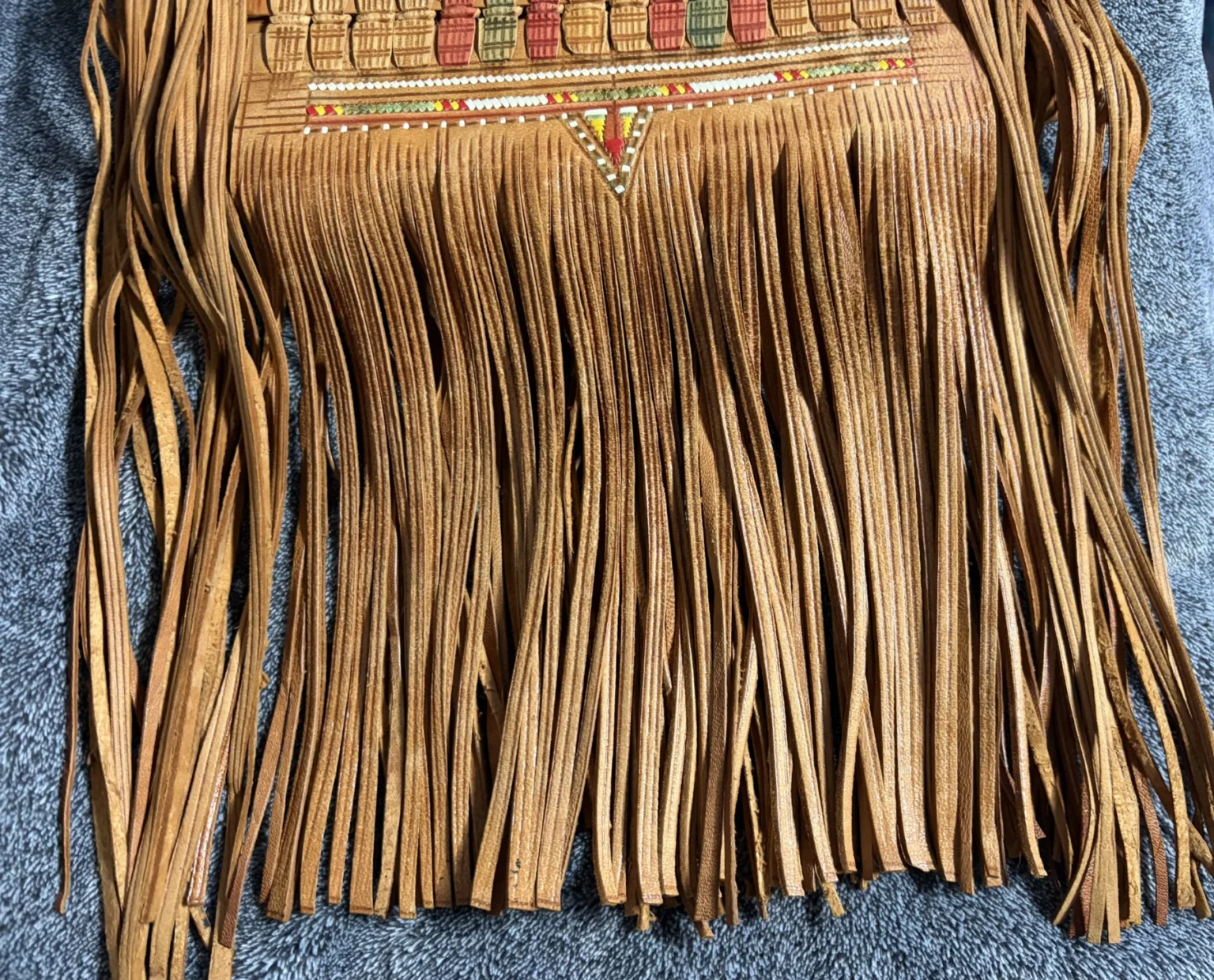 Image for Vintage hand-embroidered, handcrafted leather shoulder bag – Boho / Tuareg style