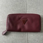 Featured thumbnail for Porte-feuilles Guess
