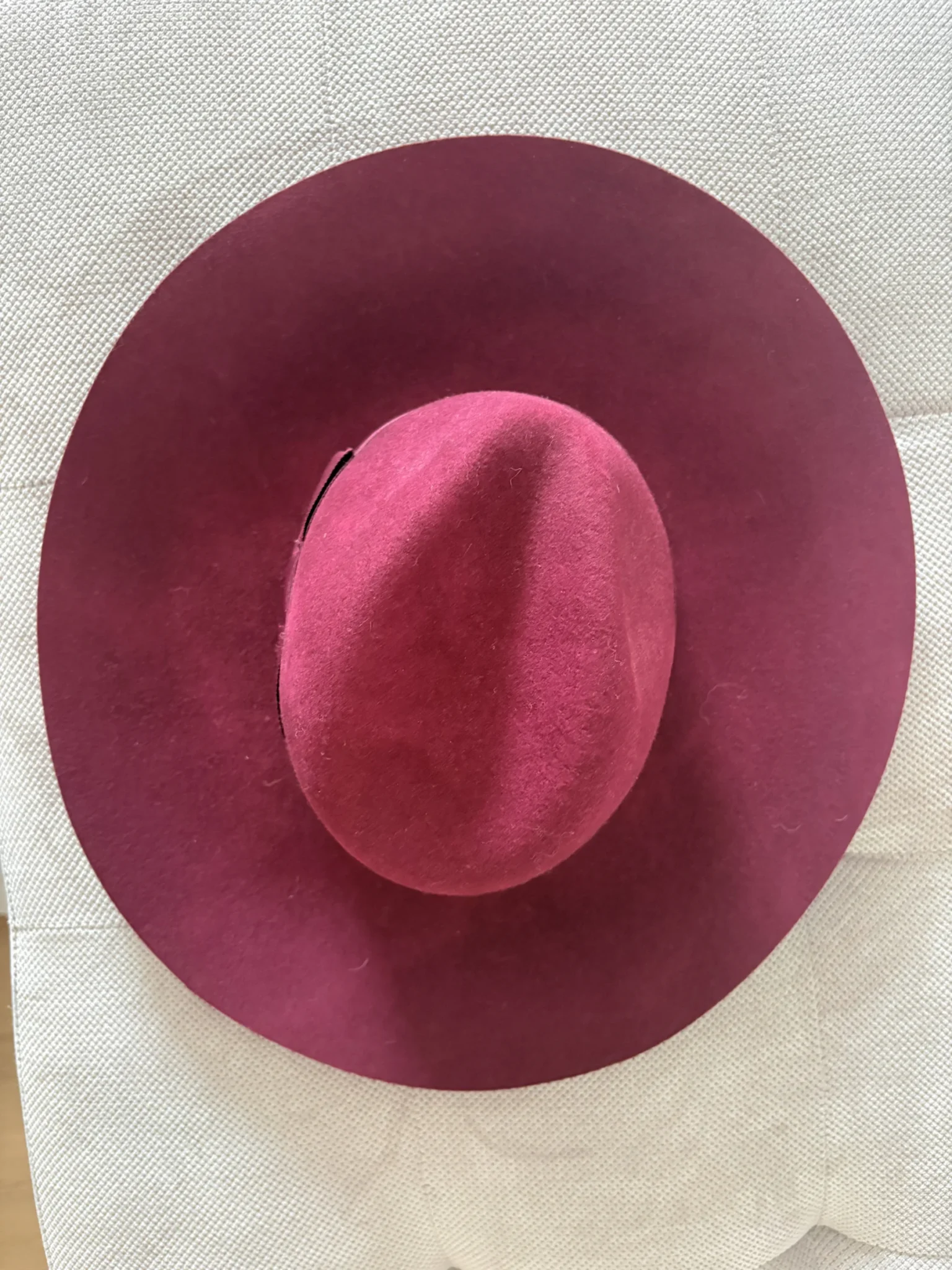 Image for Brixton hat – Burgundy, autumnal style