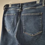 Thumbnail for High-waisted jeans – ankle-length