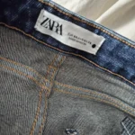 Thumbnail for High-waisted jeans – ankle-length