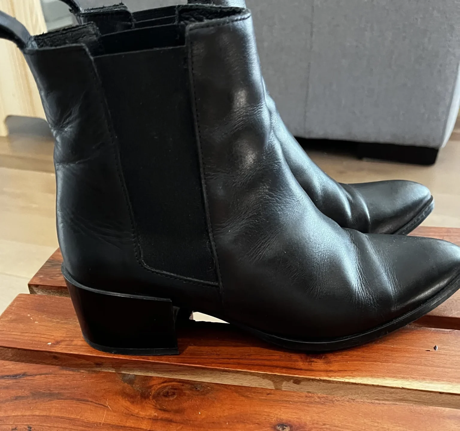 Featured image for Autumn leather ankle boots