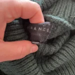 Thumbnail for Chandail de laine Womance