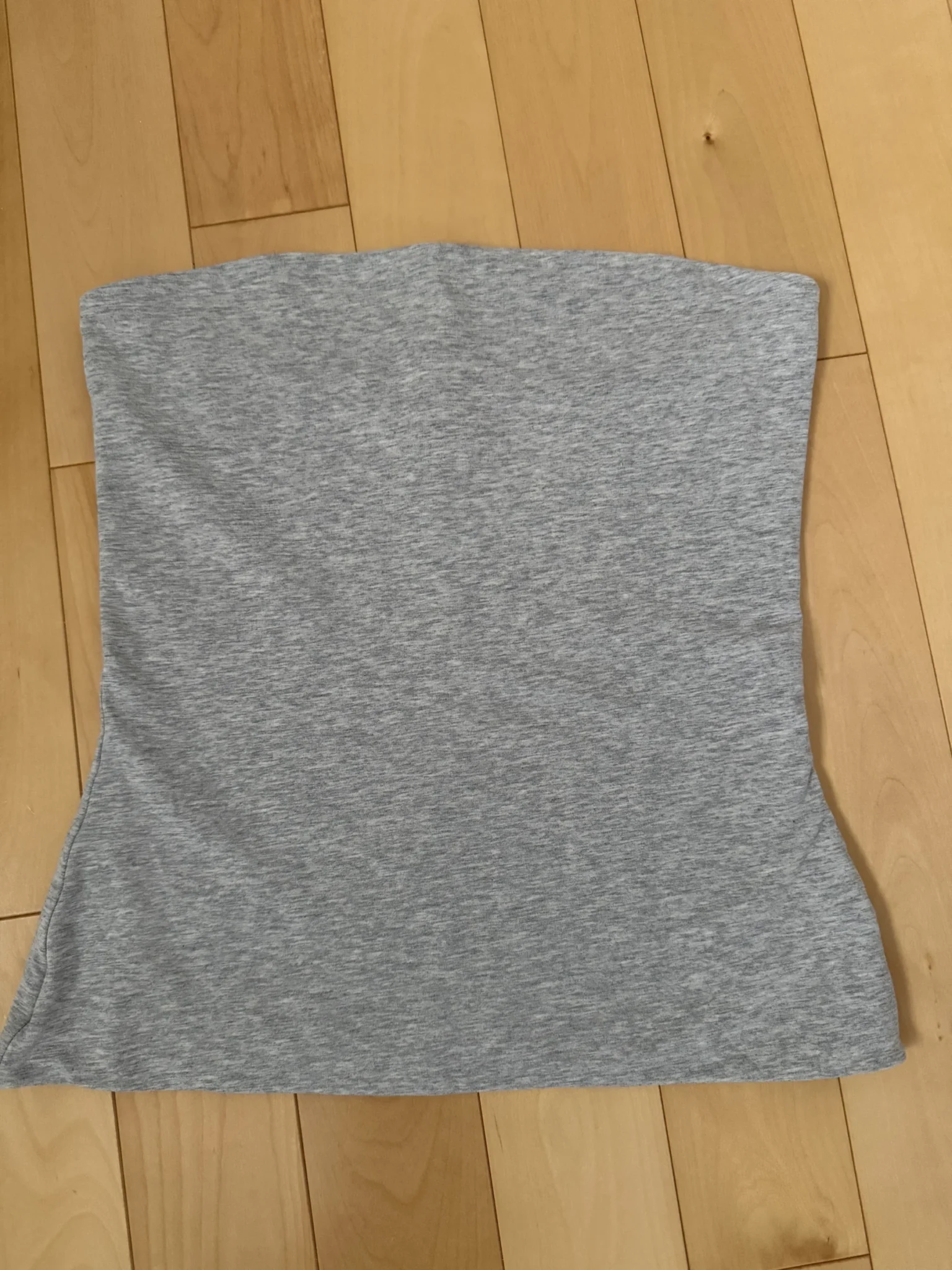 Image for Haut aritzia médium gris comme neuf