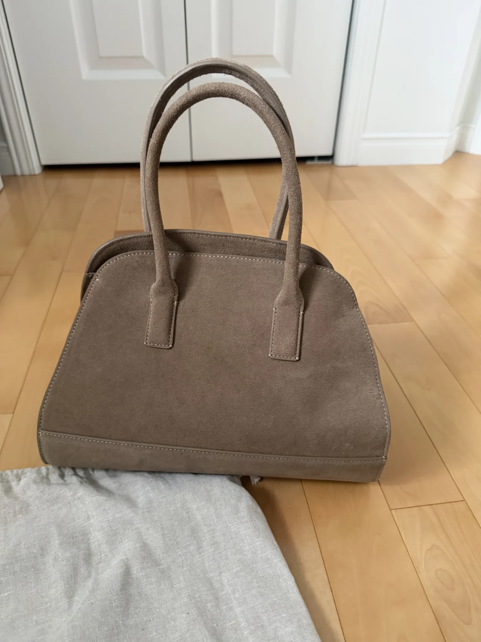 Image for Steve Madden handbag made in Sweden