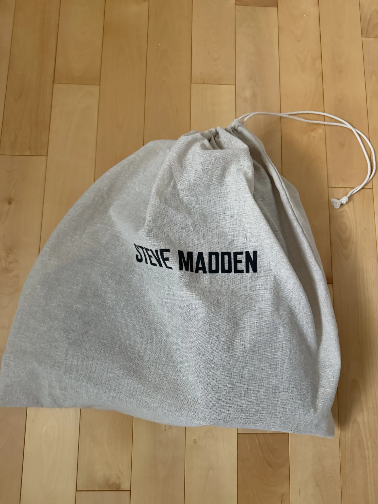 Image for Steve Madden handbag made in Sweden