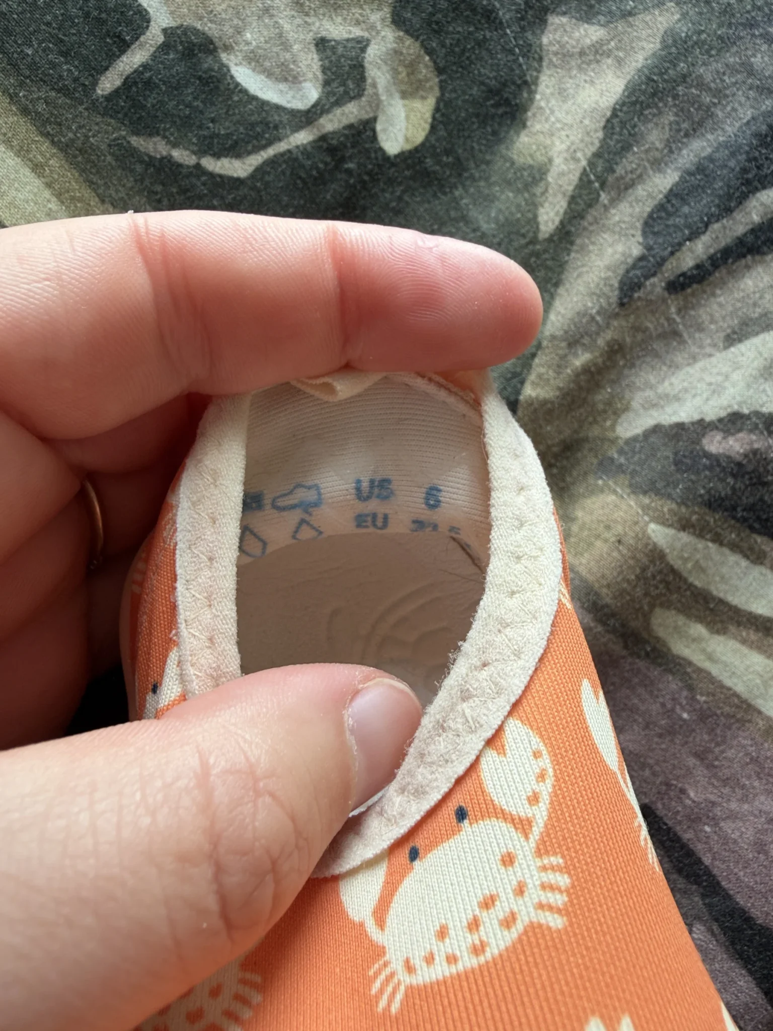 Image for Jan and Jules Water Shoes, Size 6