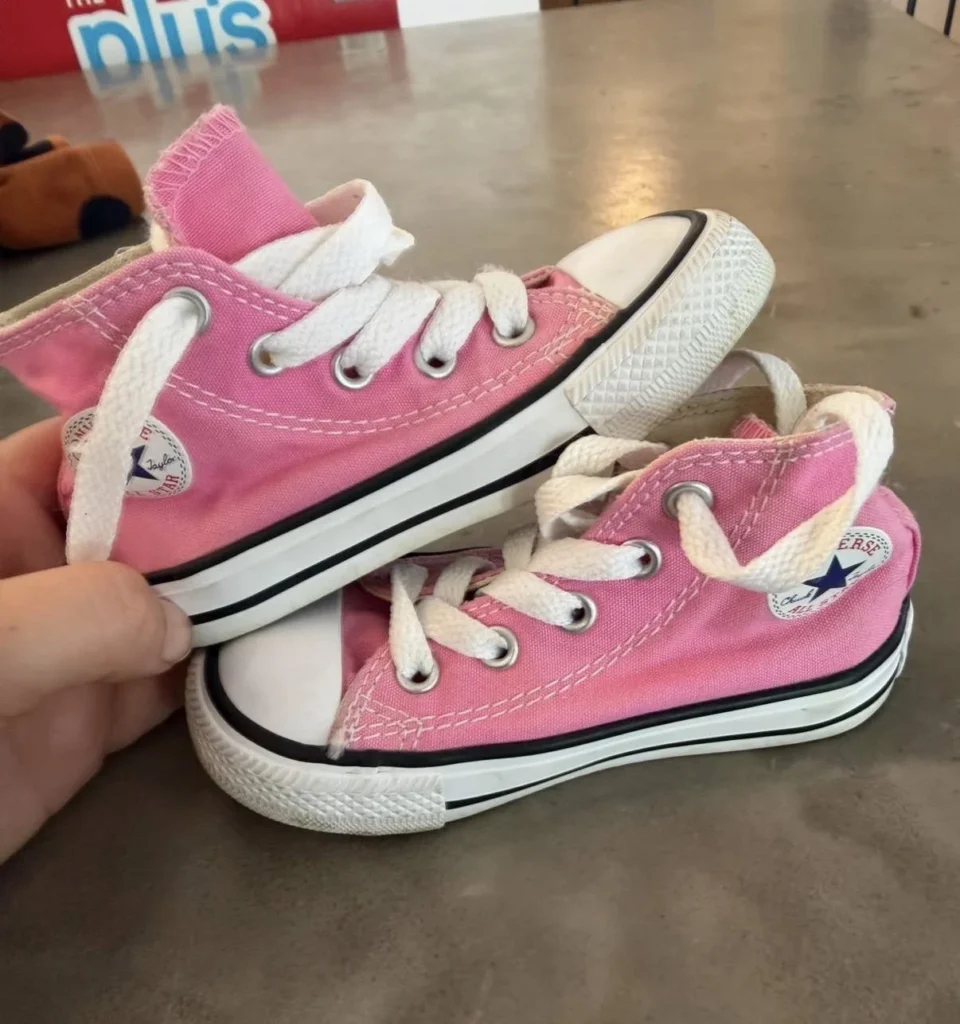 Image for Converse for babies, size 6