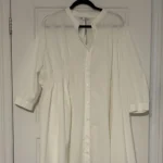 Featured thumbnail for Robe Zara