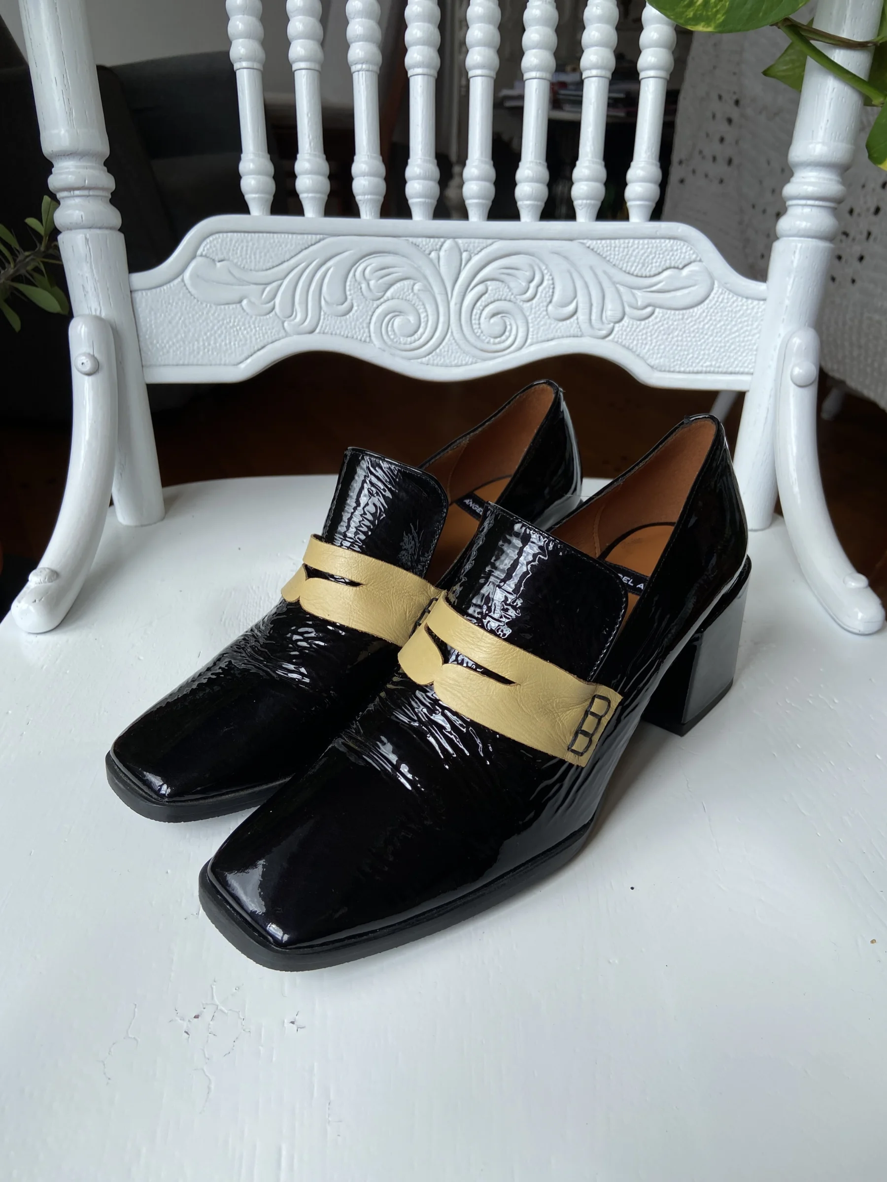Ángel Alarcón heeled moccasins – black patent leather – size 35 *Other seconde main