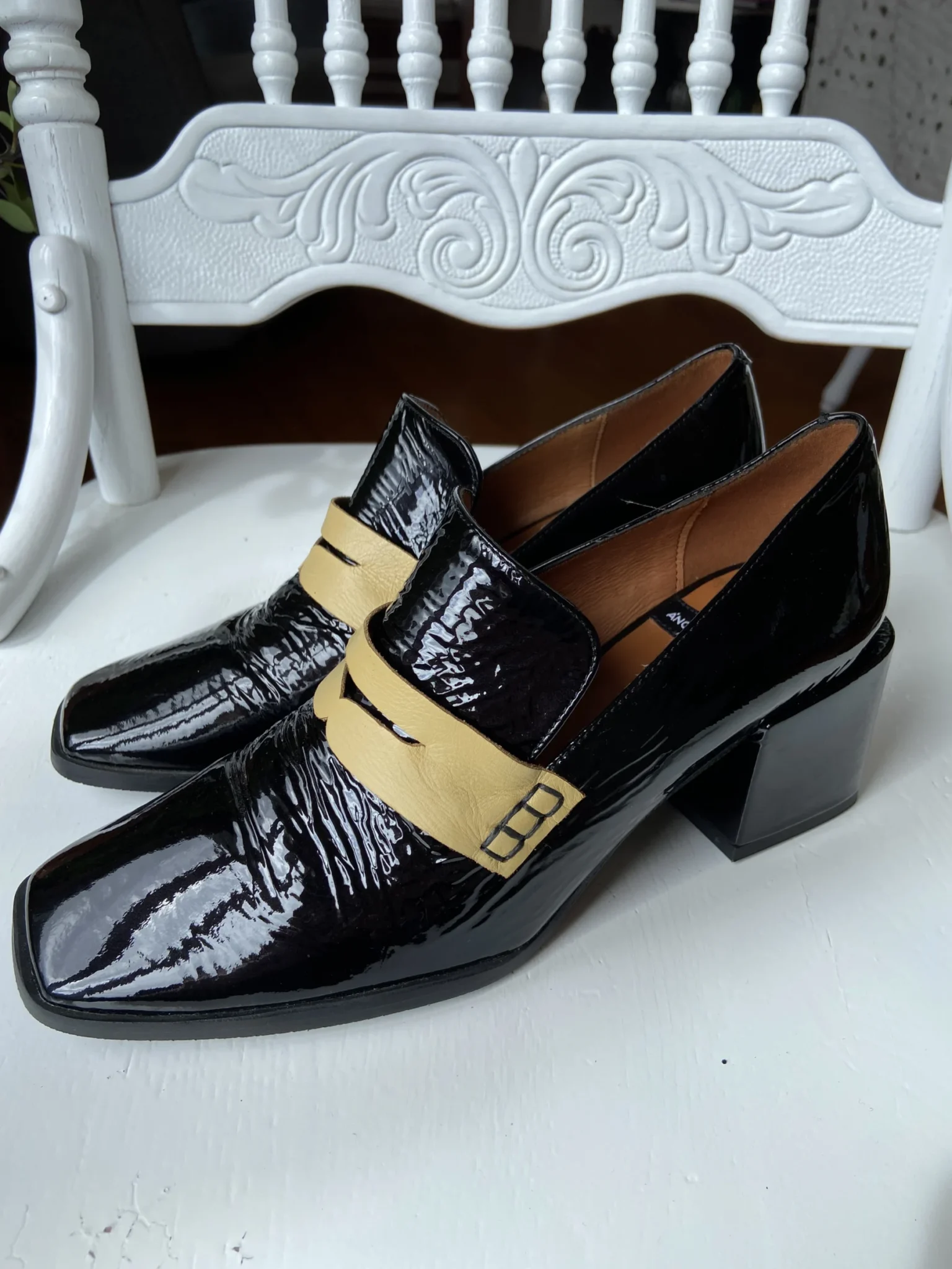 Image for Ángel Alarcón heeled moccasins – black patent leather – size 35