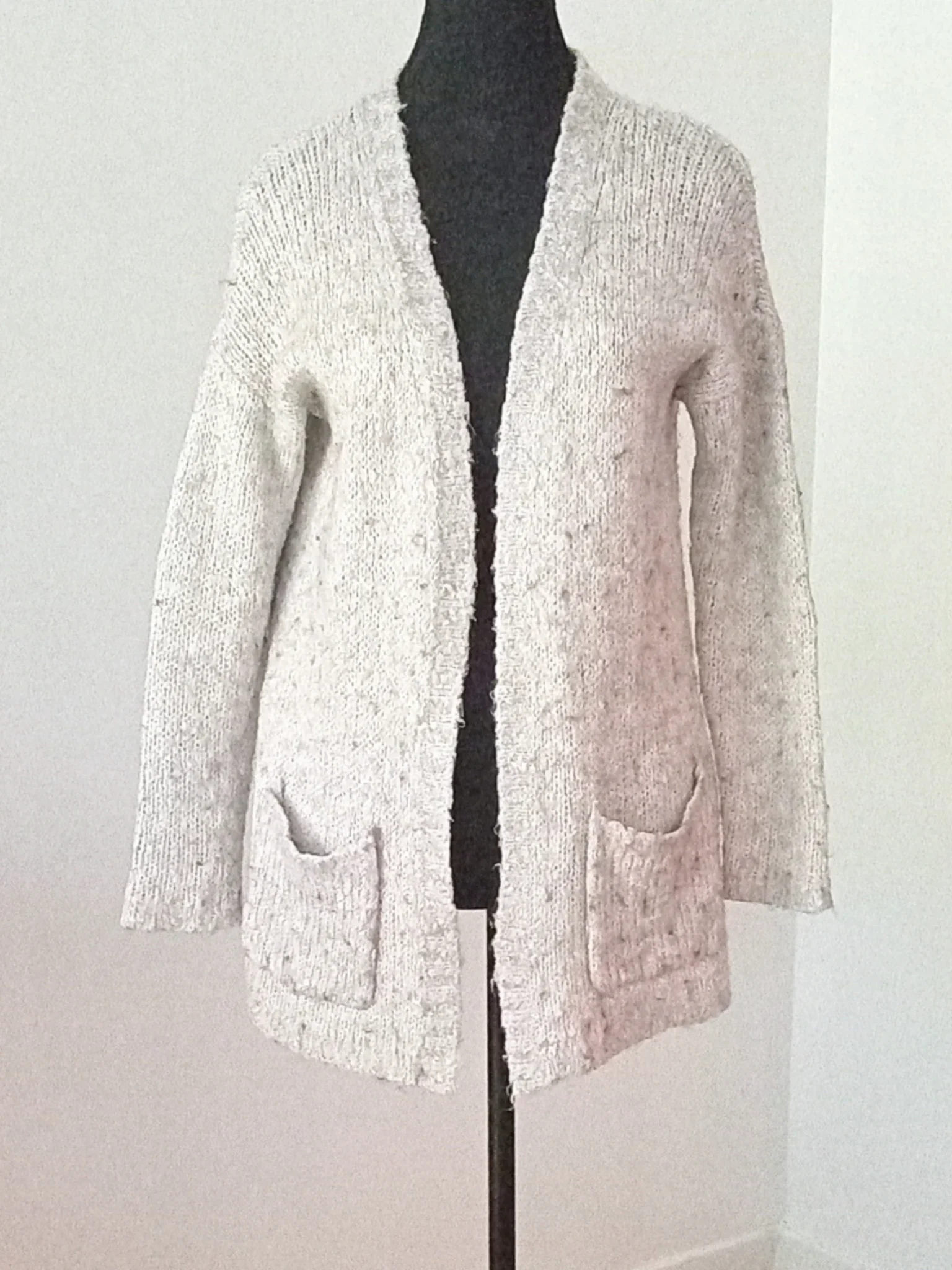 Featured image for Cardigan gris Jacqueline de Young (P)