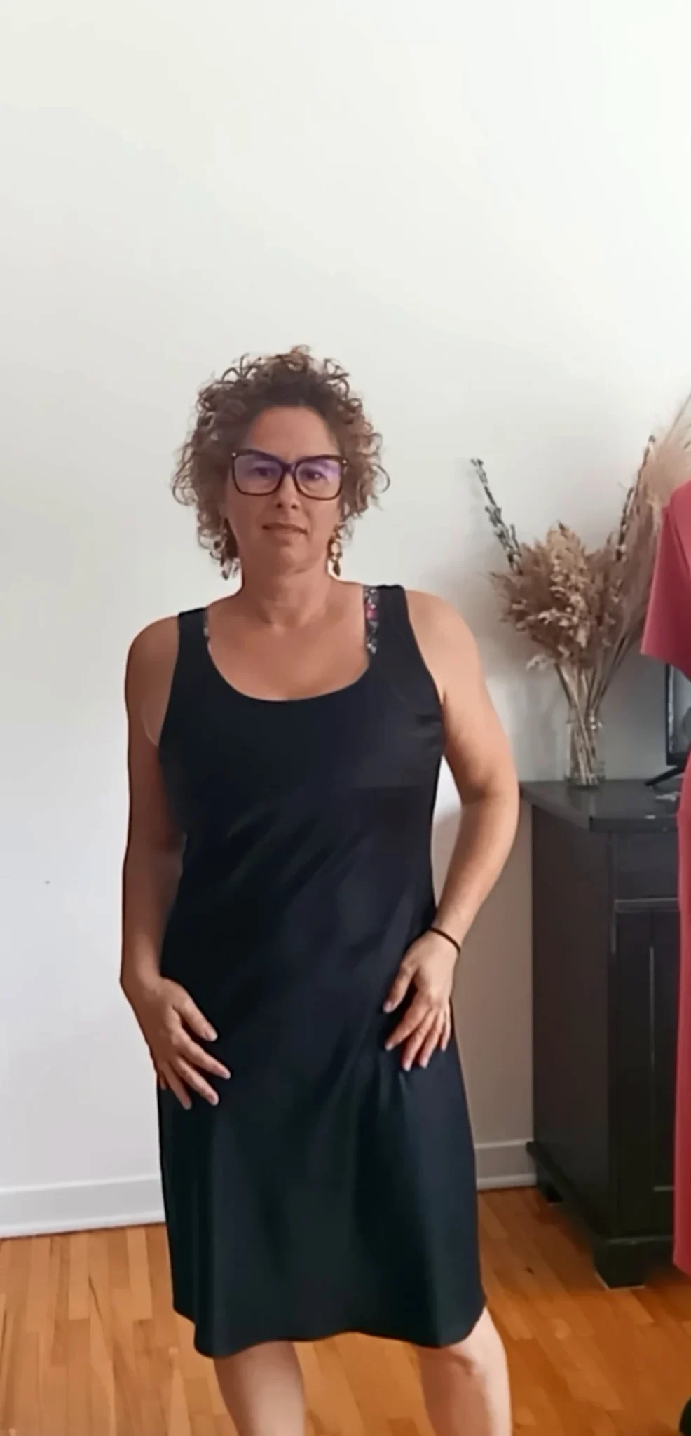 Featured image for Robe noire fluide en soie Lily Silk (G)