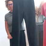Featured thumbnail for Pantalon Mélanie Lyne  noir à jambe droite (12)