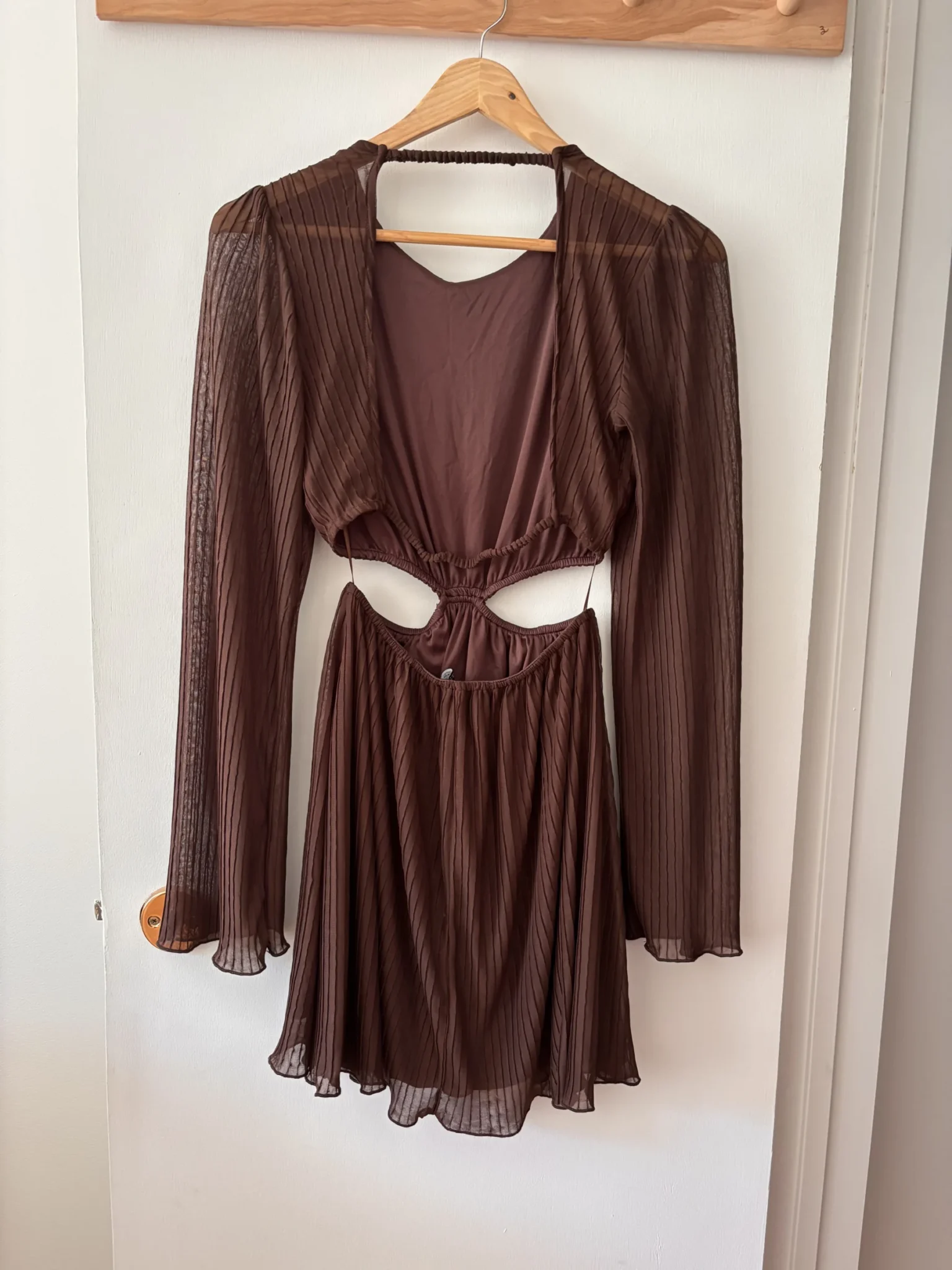 Image for Zara cut-out dress with an open back!