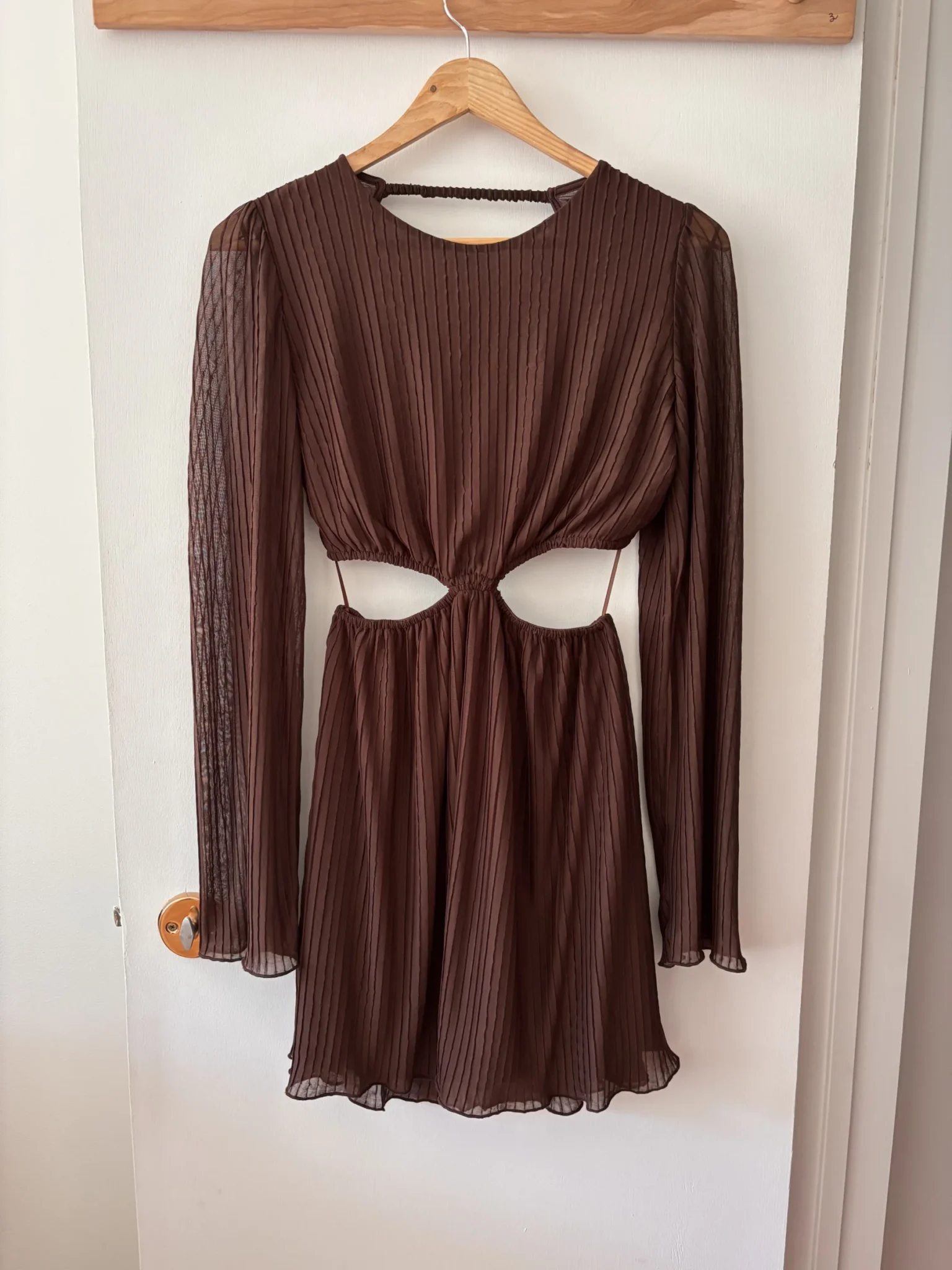 Image for Zara cut-out dress with an open back!