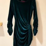 Featured thumbnail for Robe Rinascimento en velours vert pétrole – Made in Italy – Taille L