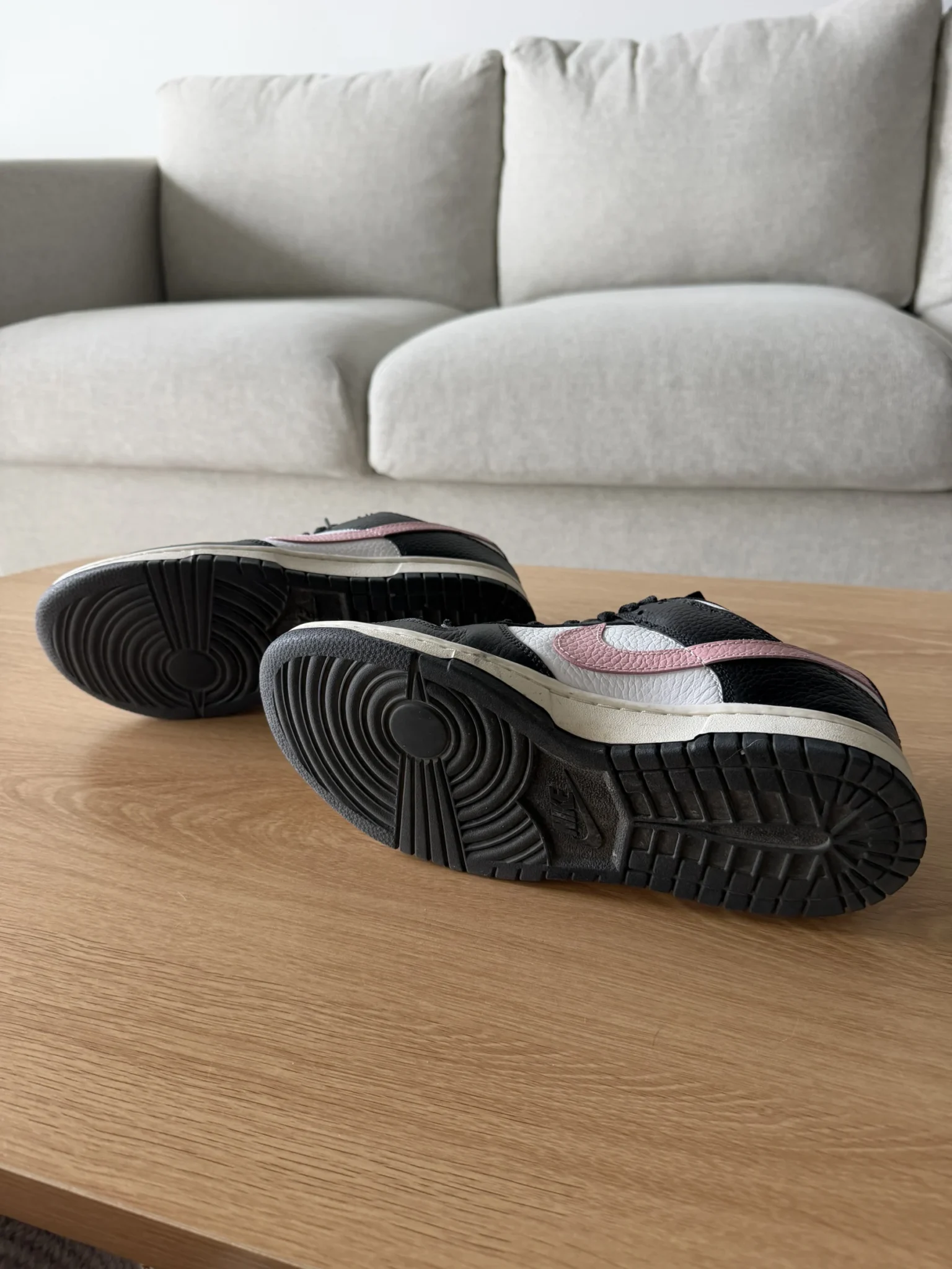 Image for Nike Dunk Low trainers