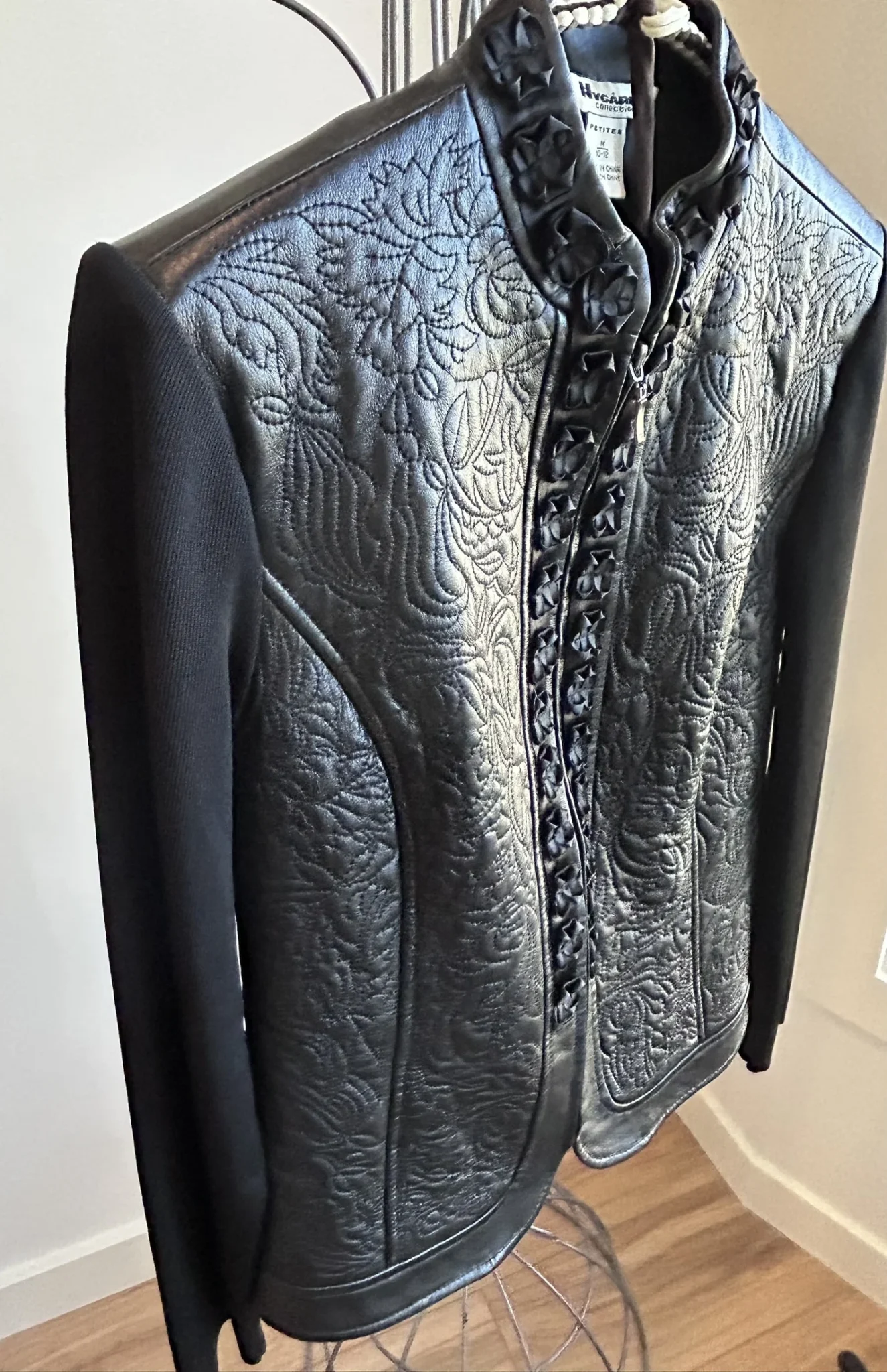 Featured image for Veste en cuir et maille Nygard - Petite taille