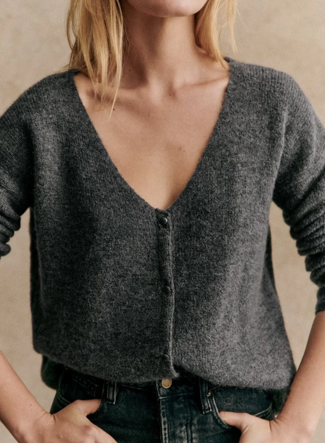 Featured image for Sézane – Barry Cardigan (XS) Charcoal grey