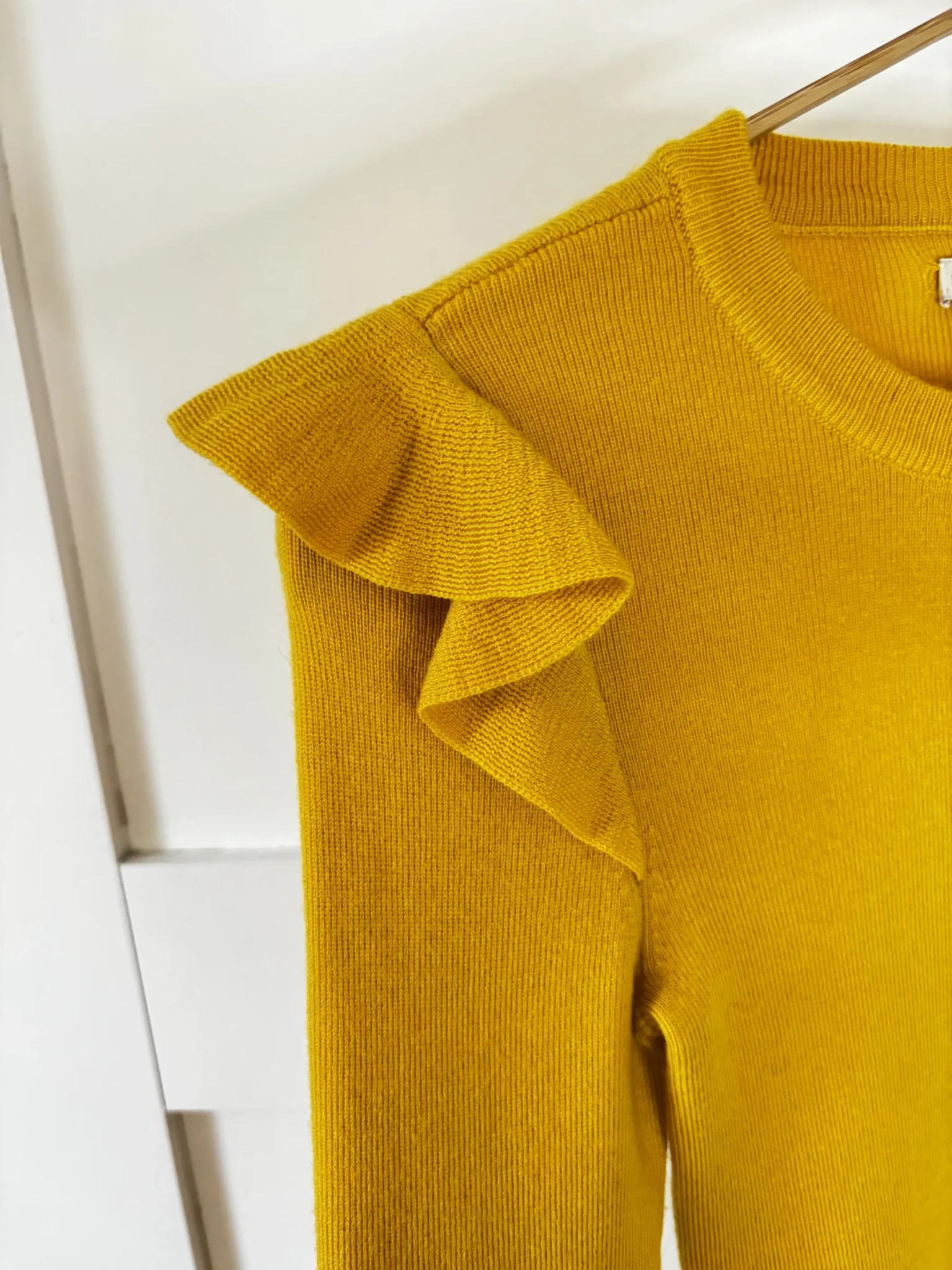 Image for ♥️ALICE + OLIVIA saffron jumper