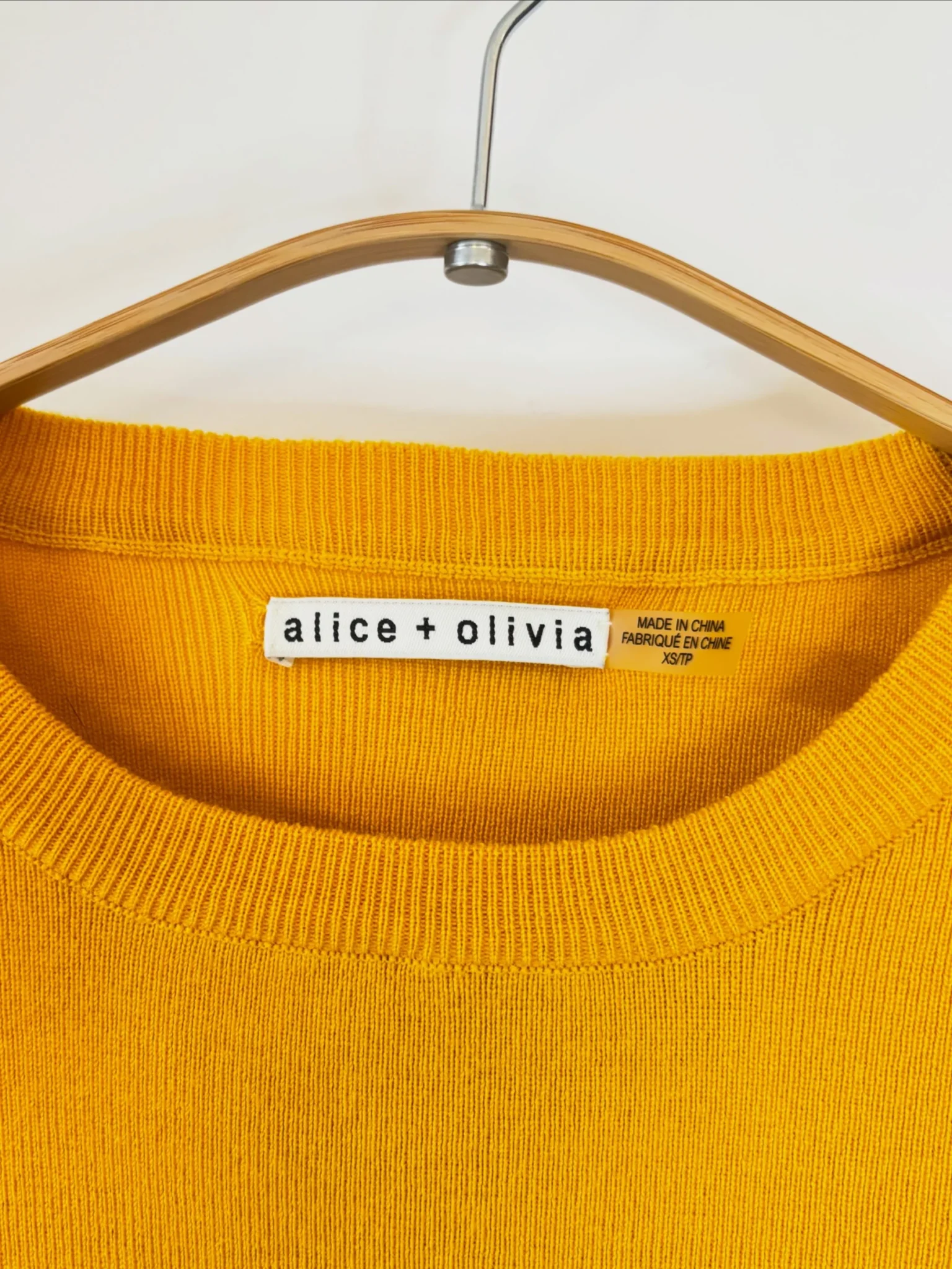 Image for ♥️ALICE + OLIVIA saffron jumper