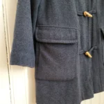Thumbnail for Manteau Canadienne vintage à capuchon, bleu/gris, avec fermeture brandebourg style corne