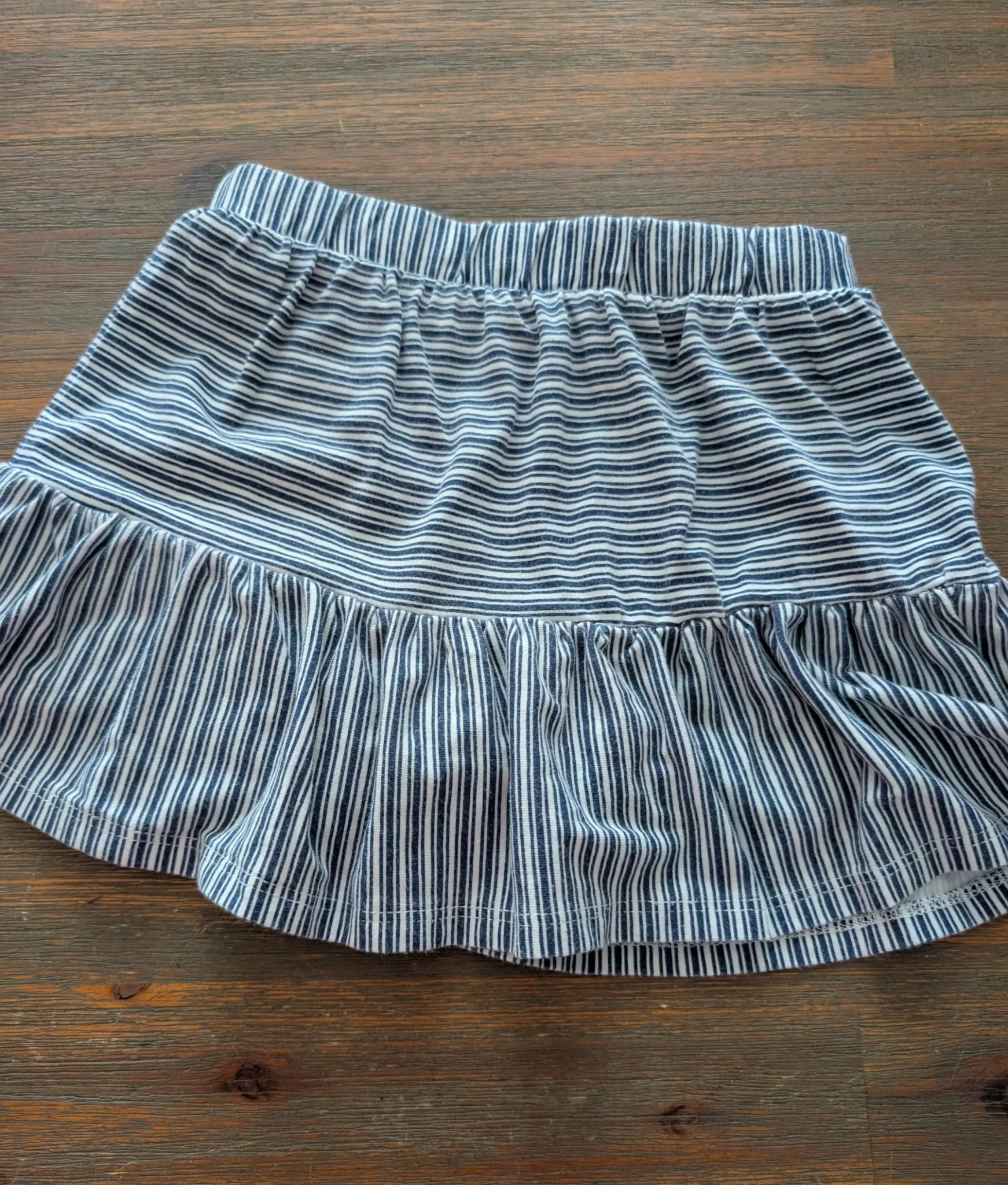 Image for Pekkle skirt, age 3
