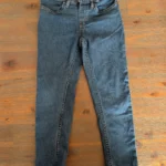 Featured thumbnail for Jeans 6 ans