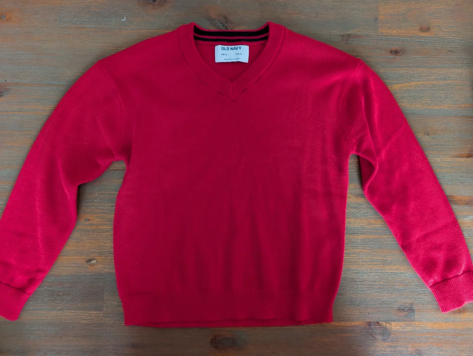 Featured image for Chandail old navy 6-7 ans