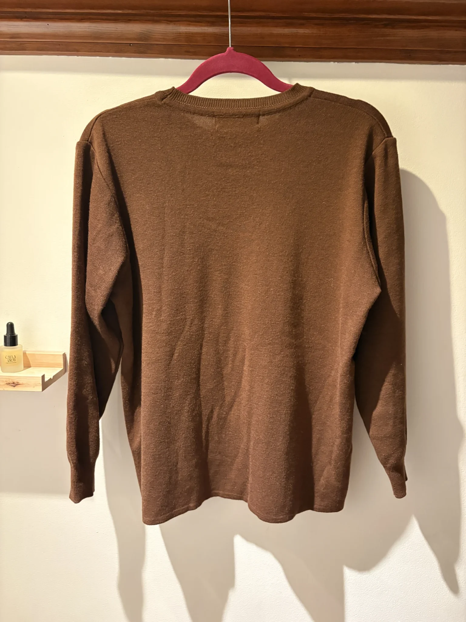 Image for Brown Fuh Guey jumper – Western-style design with cacti