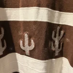 Thumbnail for Brown Fuh Guey jumper – Western-style design with cacti
