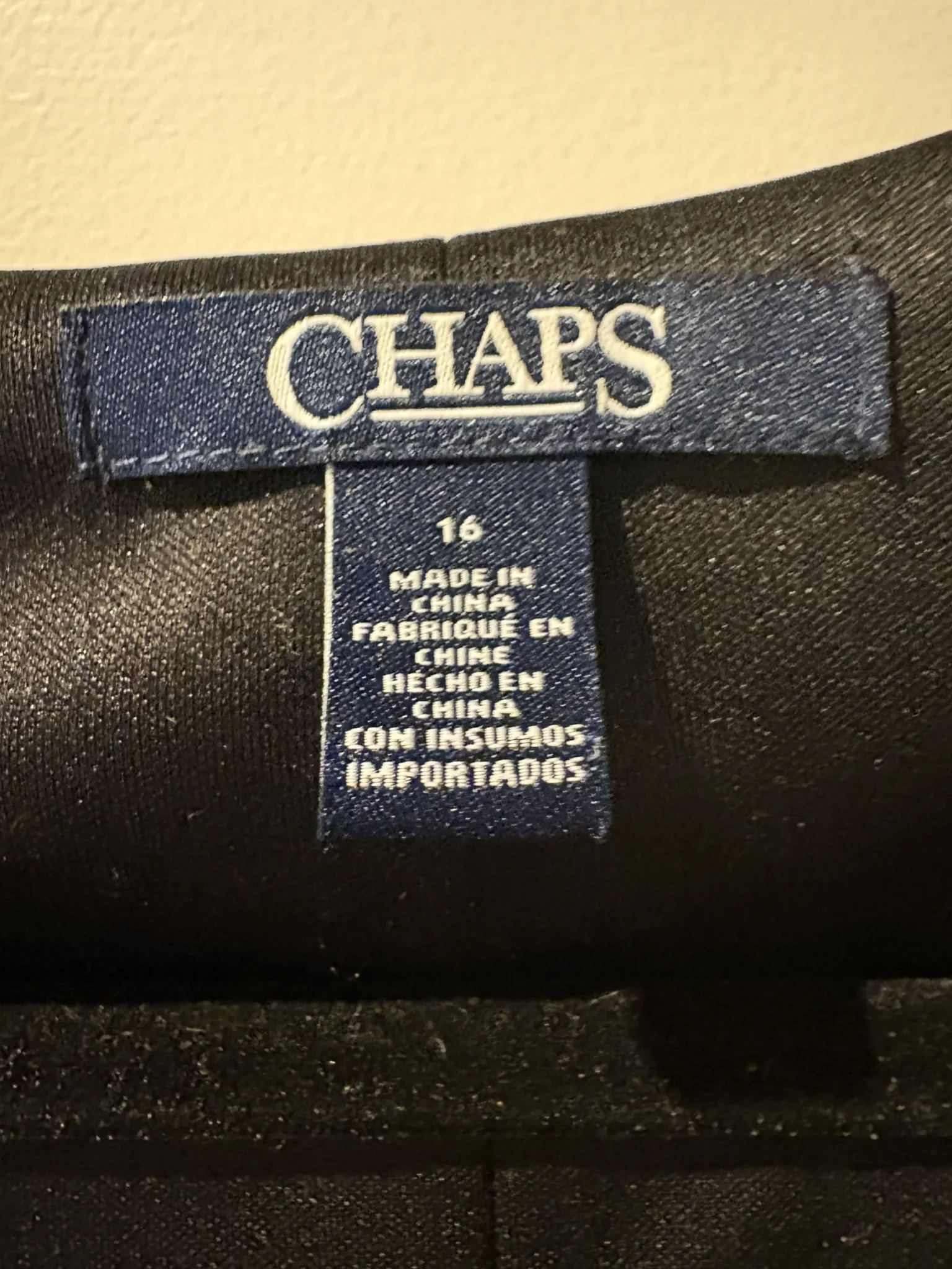 Image for CHAPS black sequinned dress – elegant and flattering