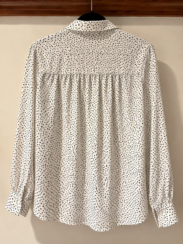 Image for Chemise H et M à pois – Chic et facile à porter